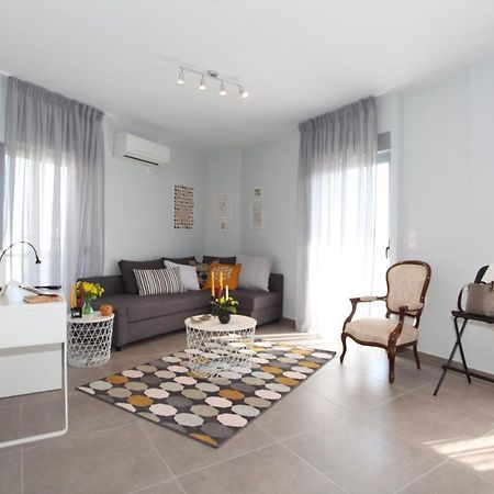 Edem Beach Apartment With Sea View By Athenian Homes Exterior foto