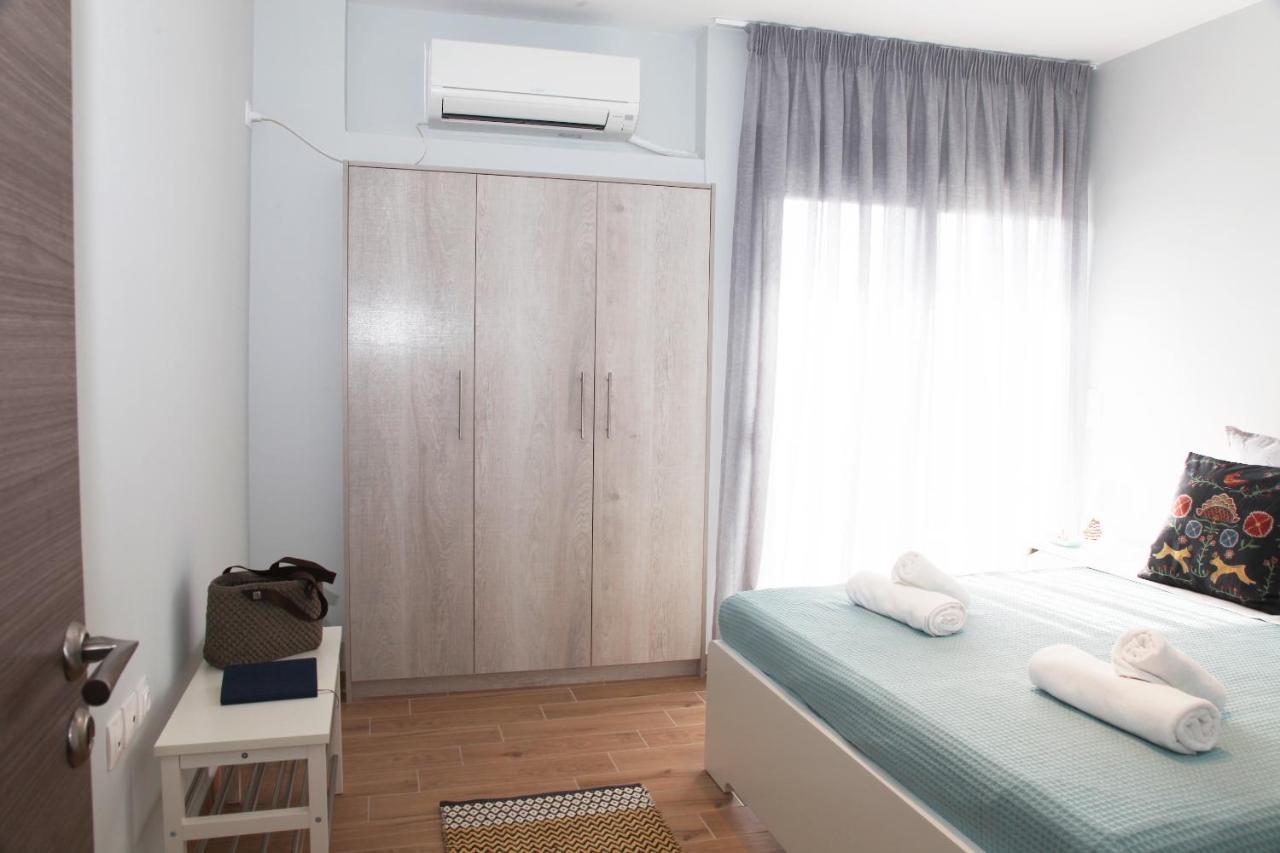 Edem Beach Apartment With Sea View By Athenian Homes Exterior foto